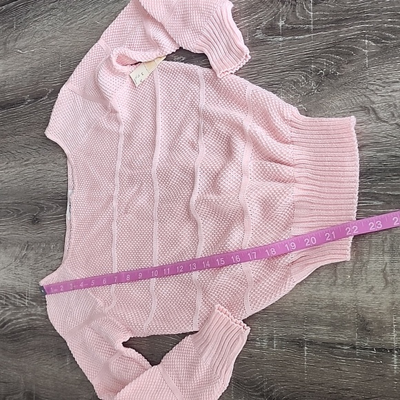 NEW! Vintage dB by David Brett Wide Neck 3/4 Sleeve Light Weight Knit Sweater - Picture 4 of 7